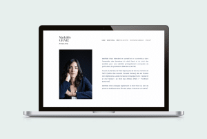 site web du cabinet Mathilde Graiz Avocate : design épuré avec palette de couleurs bleutées et typographie moderne" graphiste identité visuelle moderne paris